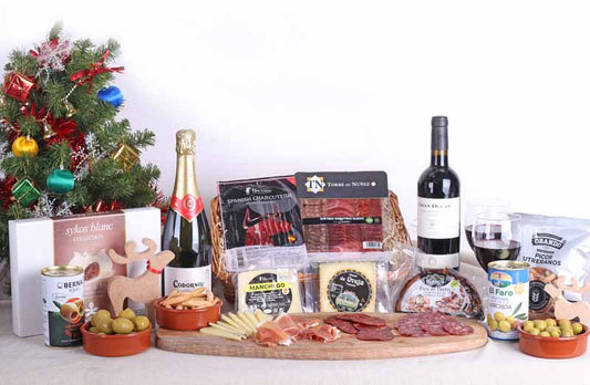 Dine In for Two Gourmet Sharing Box GIFT