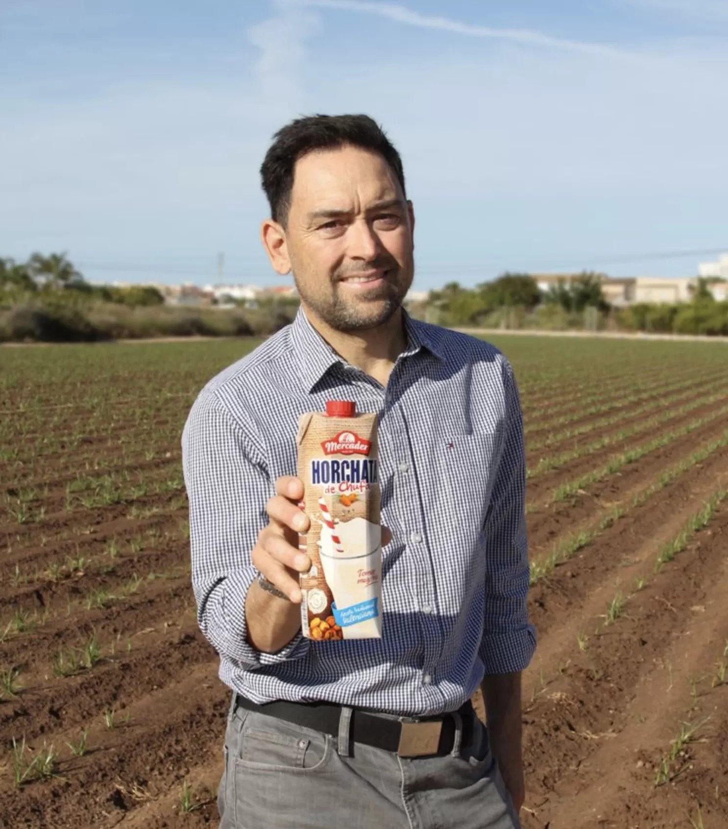 Valencian Horchata, farmer